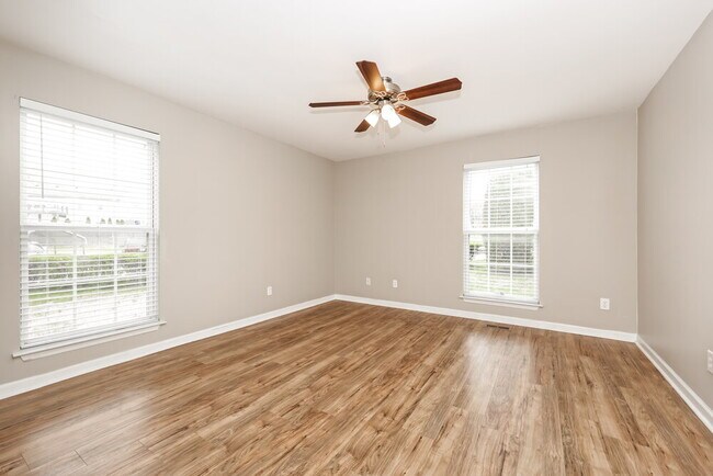 Building Photo - 3608 Rutherford Dr