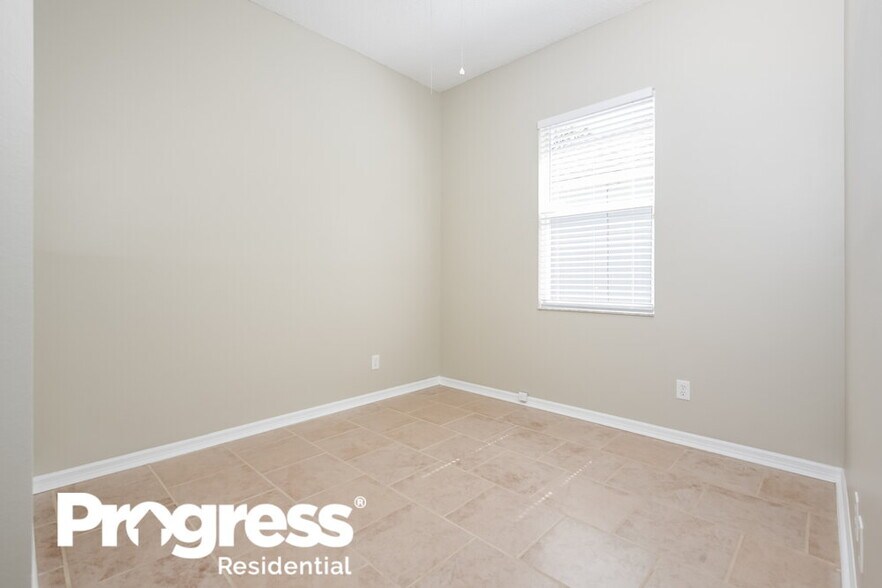 Building Photo - 12712 Woodbury Glen Dr