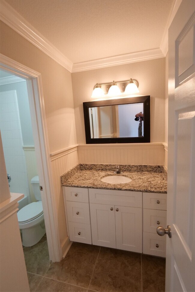 Building Photo - 26814 Harwood Heights Dr
