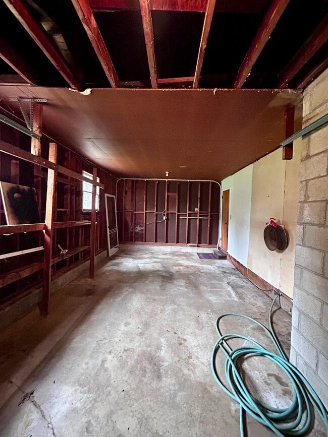 Building Photo - 2572 Forge Rd