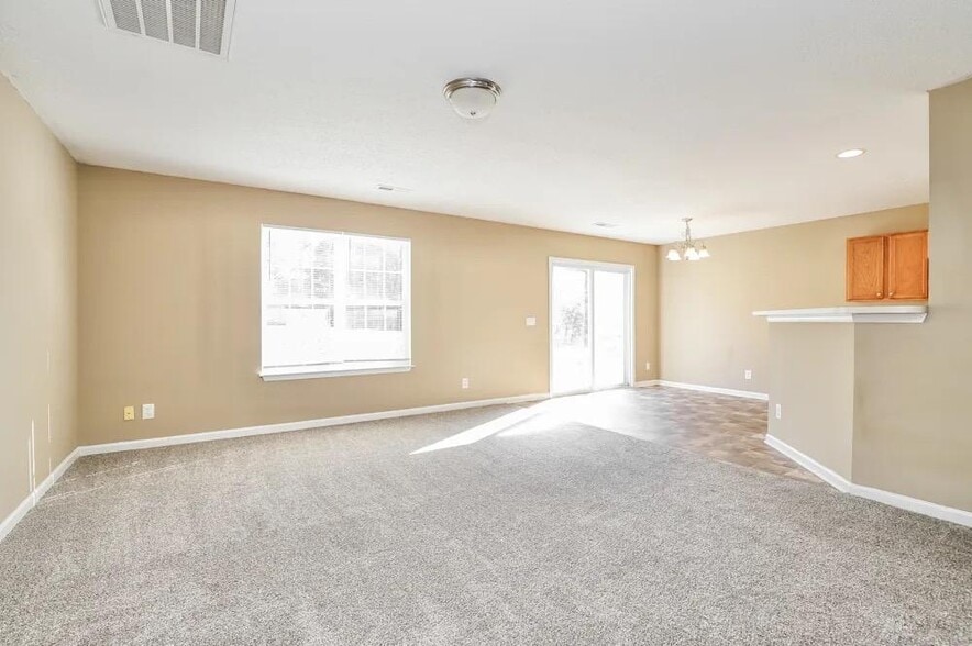 Building Photo - 4812 Chapel Ridge Dr