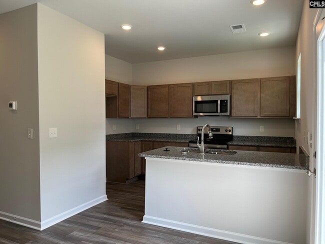 Building Photo - 314 Woodcock Dr