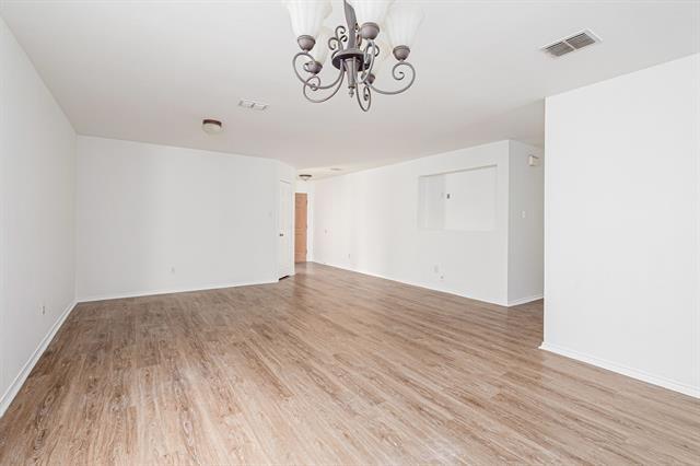 Building Photo - 9940 Dartmouth Dr