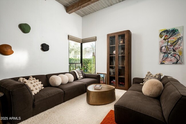 Building Photo - 5101 N Casa Blanca Dr