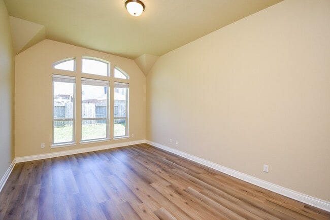 Building Photo - 2530 River Ridge