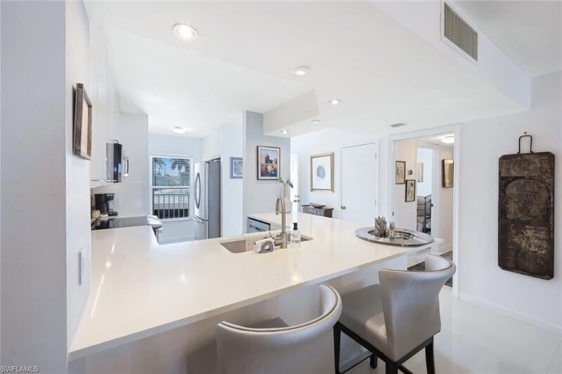 Building Photo - 991 N Barfield Dr