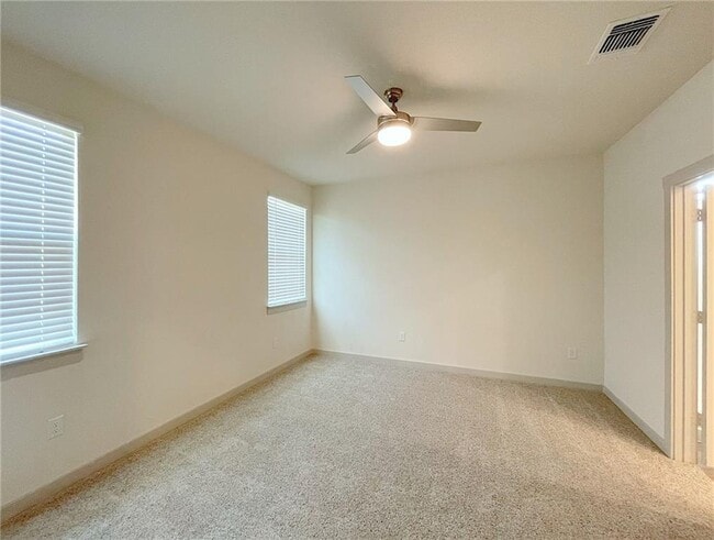 Building Photo - 10501 Defender Trl