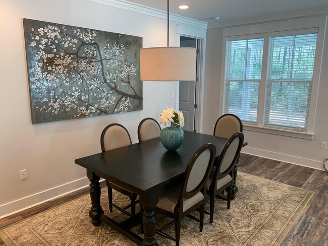 Building Photo - 741 Breakers Street