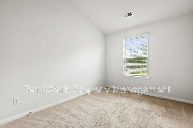 Building Photo - 111 Cozy Nest Wy