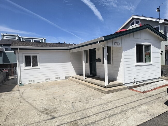 Building Photo - 341 5th Ave