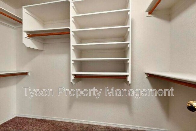 Building Photo - 8004 Corn Mountain Pl NW