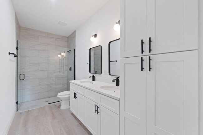 Building Photo - 5256 SW 155th Loop