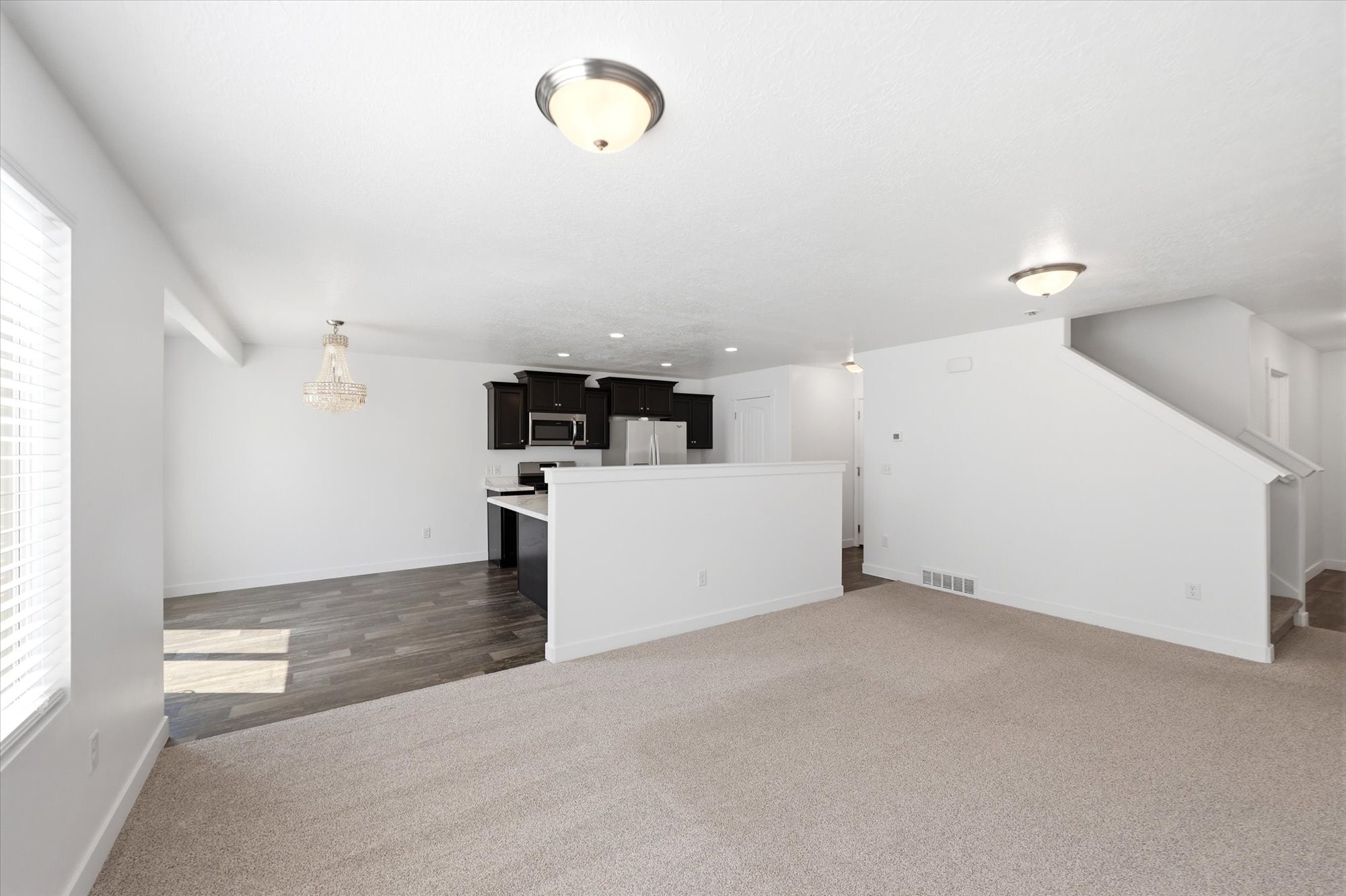 Building Photo - 432 S Pegasus Way