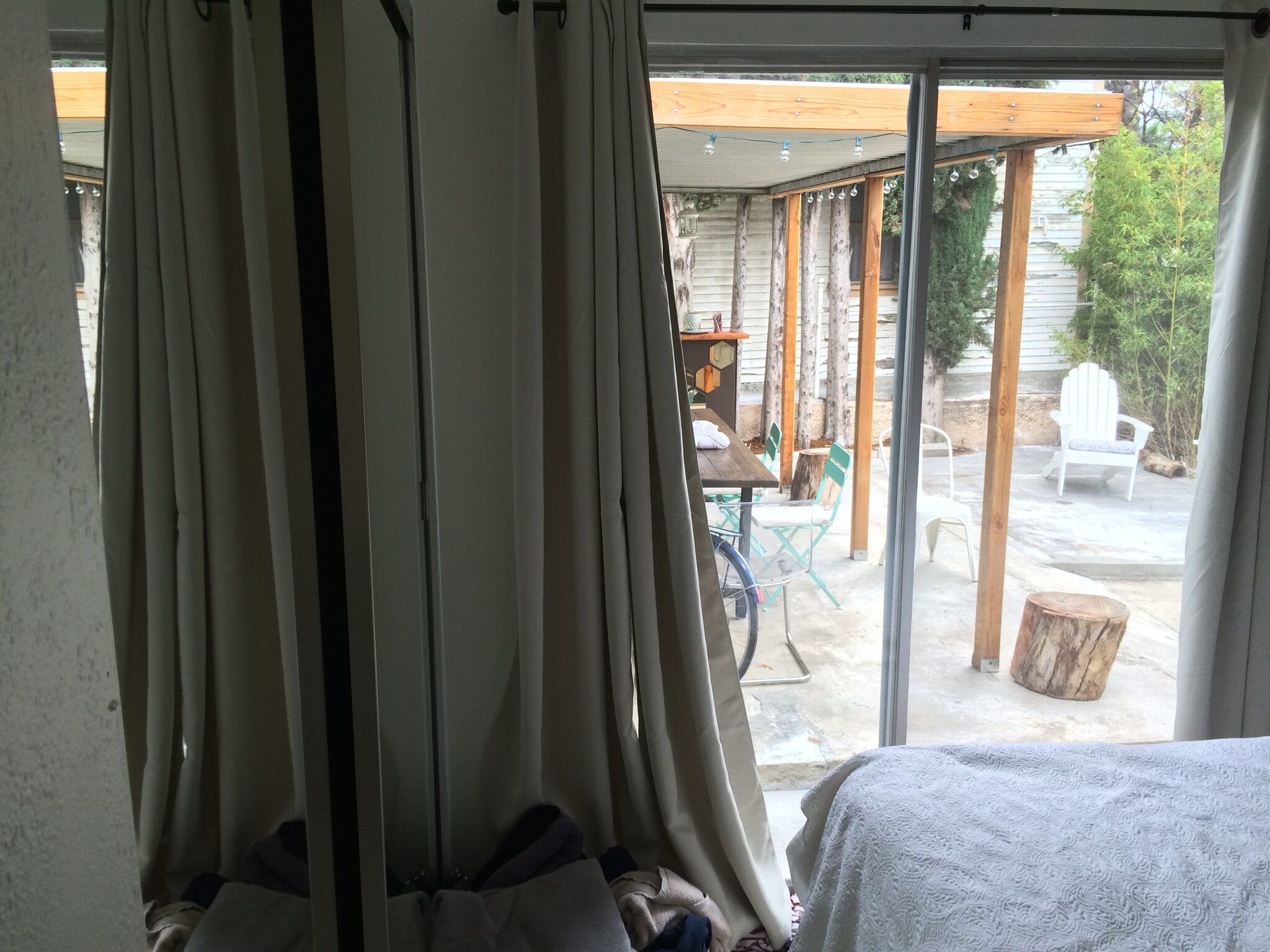 Building Photo - 3829 Glenfeliz Boulevard