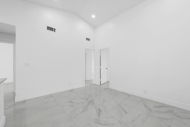 Building Photo - 8580 NW 32nd St