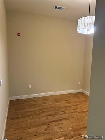 Building Photo - 5401 S Park Terrace Ave