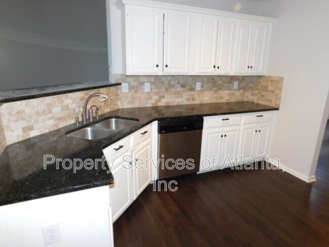 Building Photo - 6672 Grand Hickory Dr