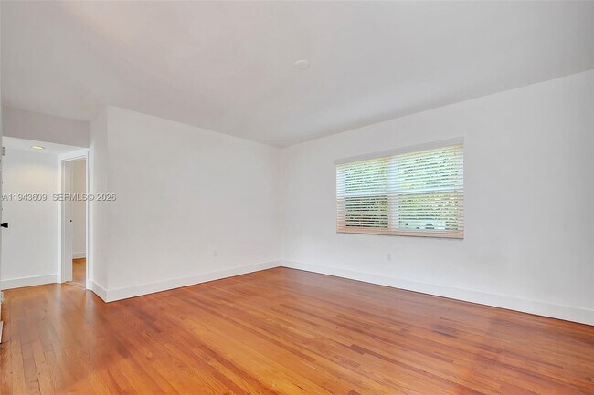 Building Photo - 7701 SW 55th Ave