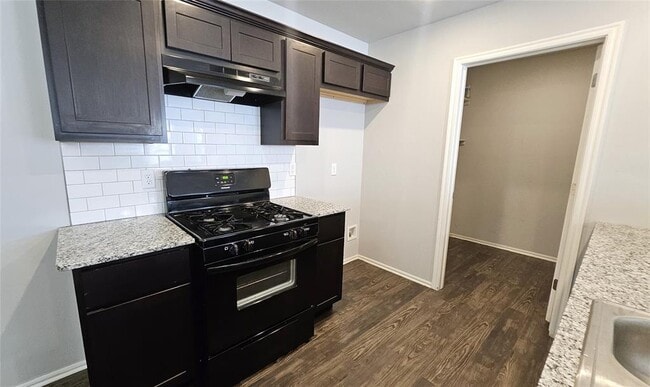 Building Photo - 8801 SW 45th St