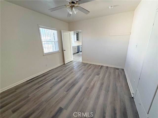 Building Photo - 587 E Arrow Hwy