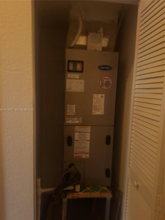 Building Photo - 11741 SW 245 Ter