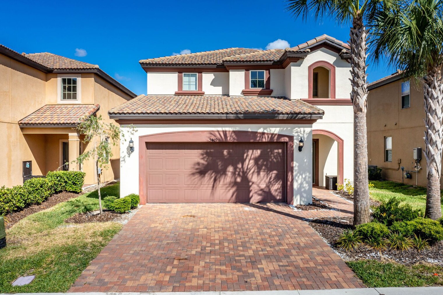 Building Photo - 5409 Misty Oak Cir