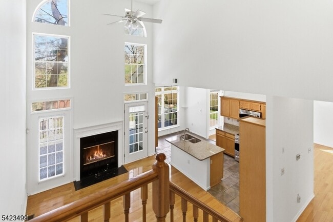 Building Photo - 62 Magellan Way