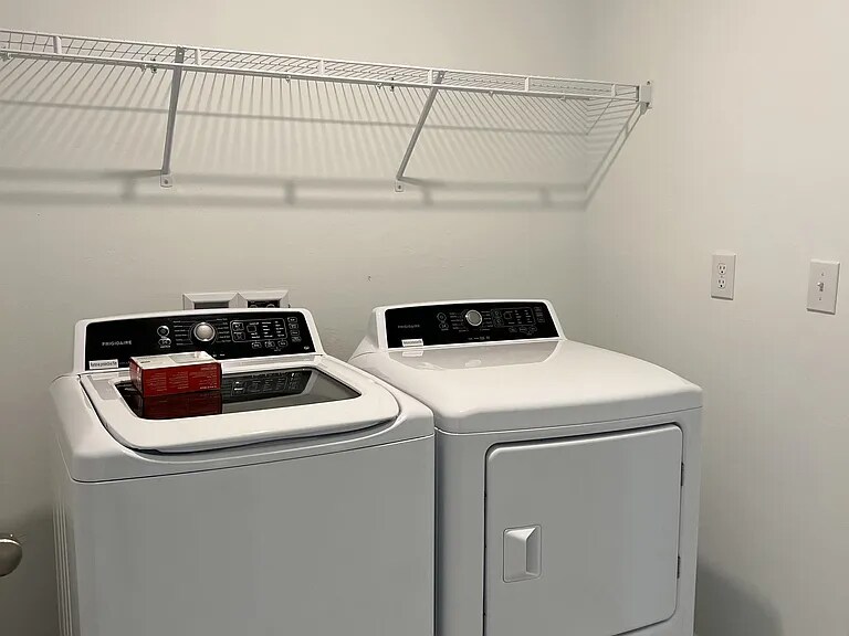 Building Photo - 4263 Villa Rapallo Wy