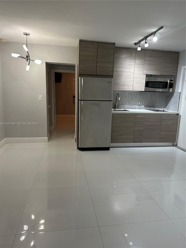 Building Photo - 323 Washington Ave