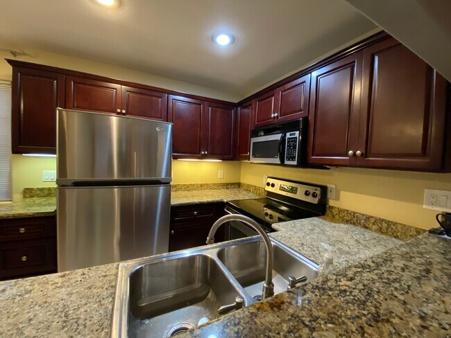 Kitchen - 3731 37th St