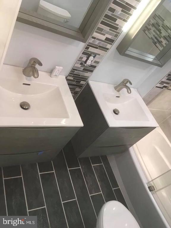 Building Photo - 13807 Eastland St