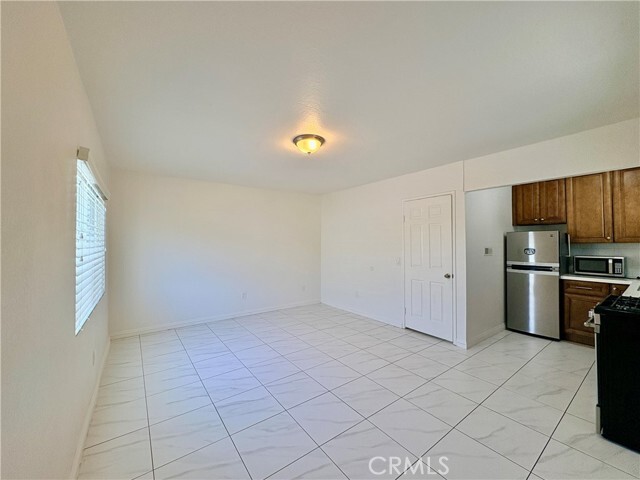 Building Photo - 1641 N Towne Ave