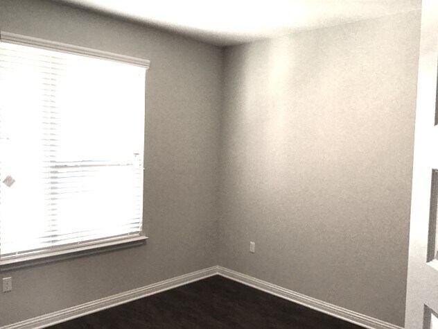 Building Photo - 5813 Gerard Dr