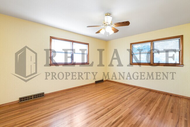 Building Photo - 4525 N 247th St W