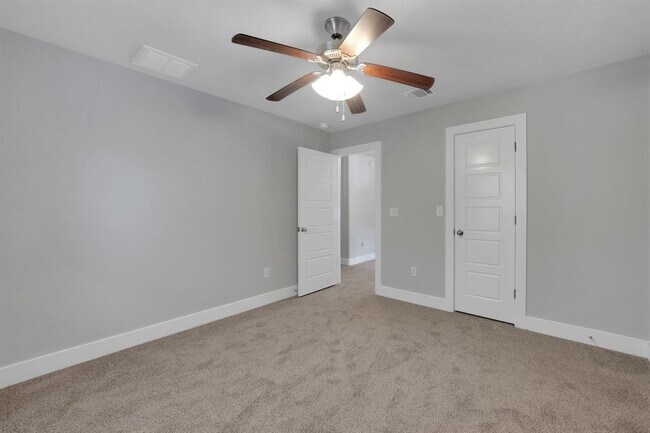 Building Photo - 7408 Brynner St