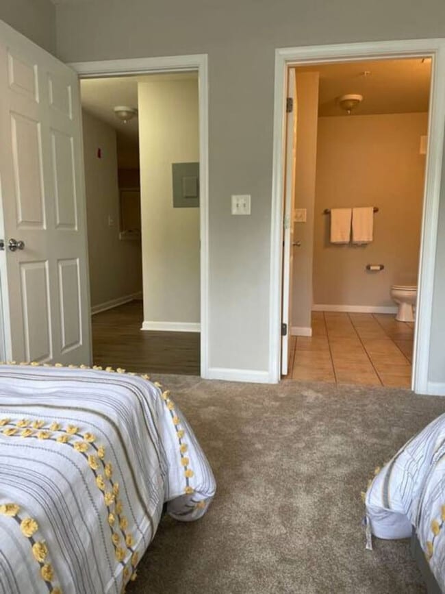 Building Photo - 3500 Clover Rd