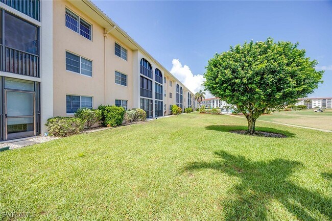 Building Photo - 45 High Point Cir S
