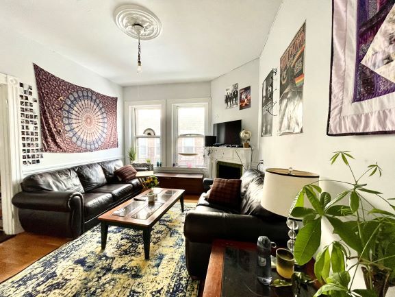 Living Room - 73 Westland Ave