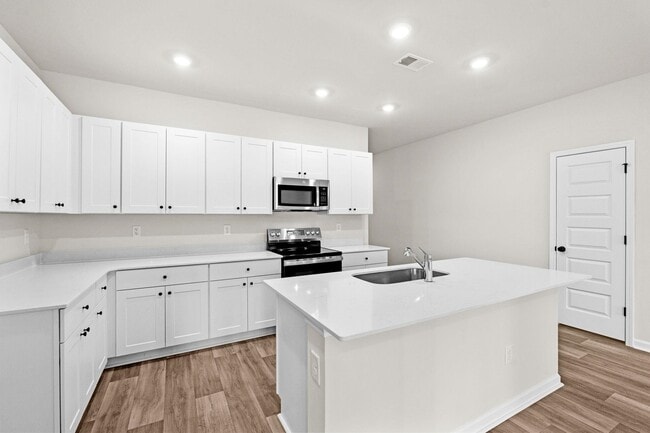 Building Photo - 1039 Harbor Dr