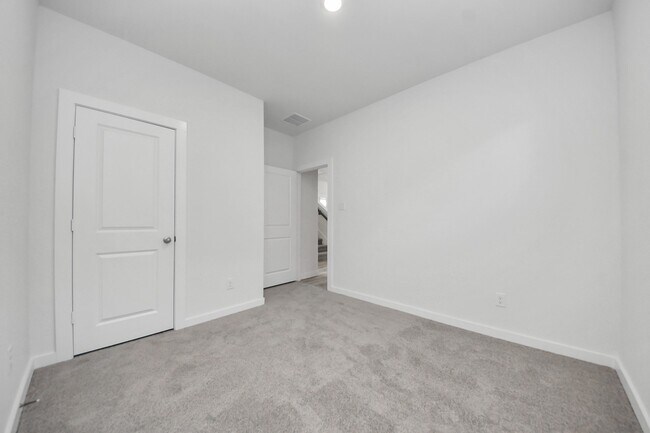 Building Photo - 1642 Portia Ln