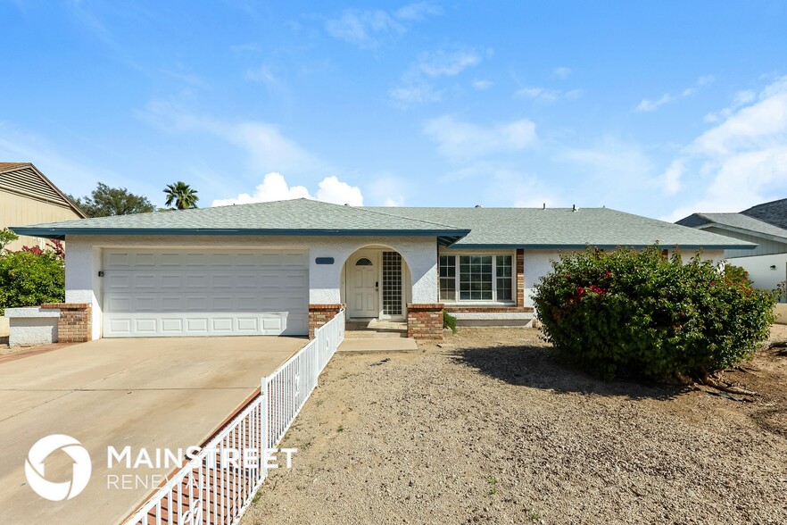 Primary Photo - 6202 W Sunnyside Dr