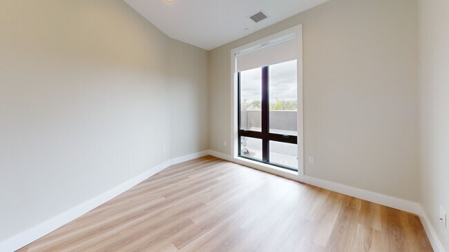 Floorplan - 1700 Dorchester Ave