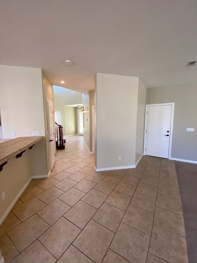 Building Photo - Gorgeous 2 Story Home Available Soon in Ga...