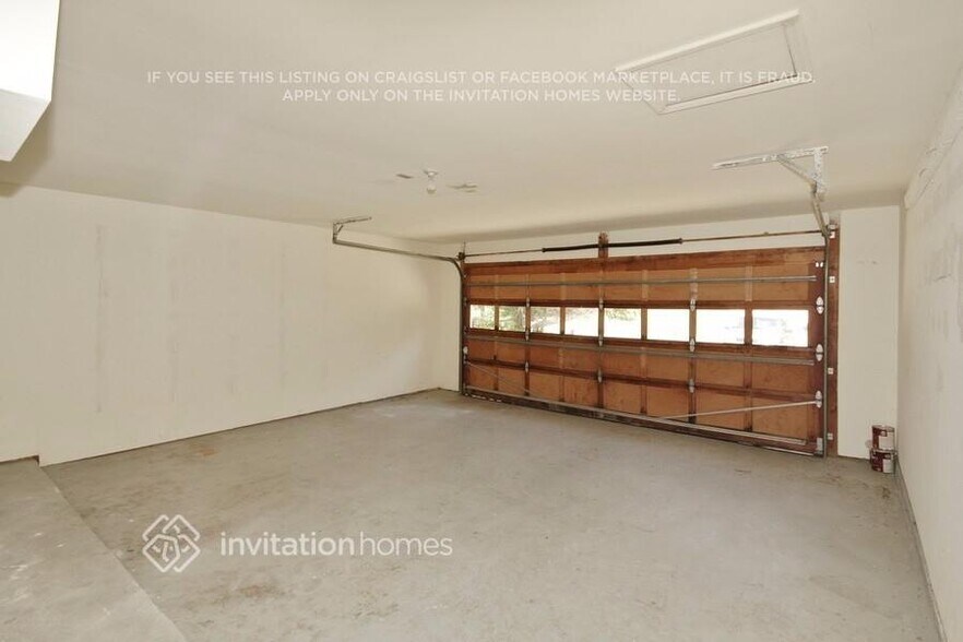 Building Photo - 950 Laurel Mill Dr