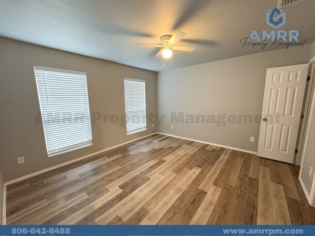 Building Photo - 1103 N Englewood Ave