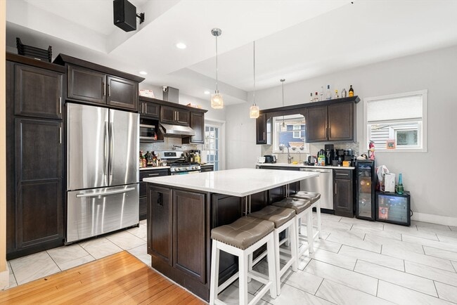 Building Photo - 12 Pomeroy St