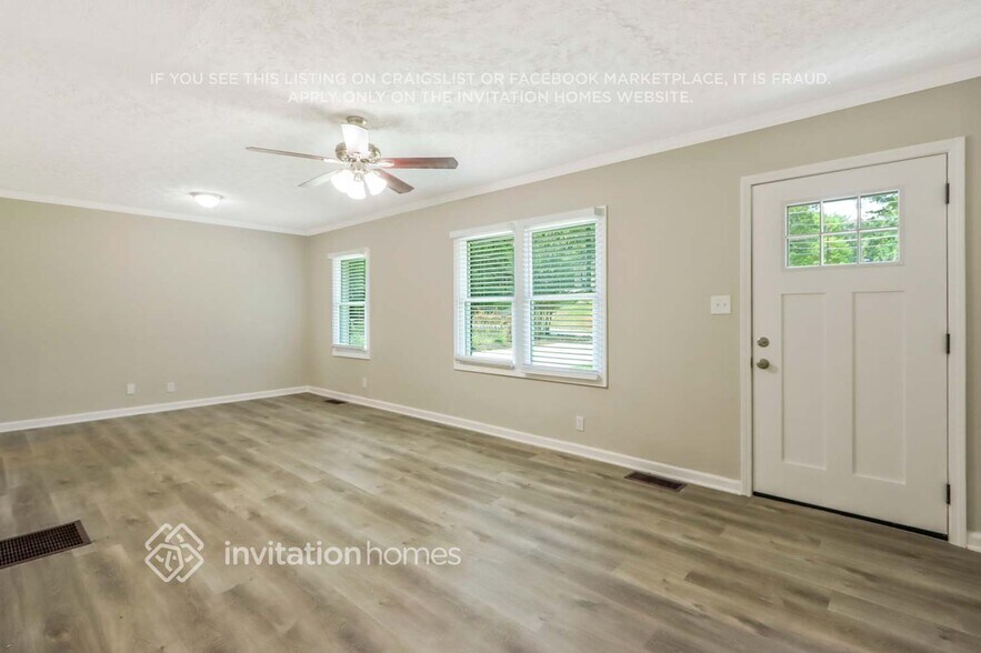 Building Photo - 2497 Brentwood Rd