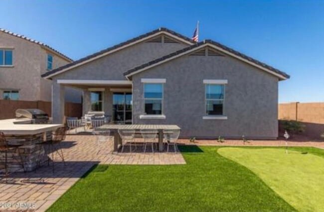 Building Photo - 17976 W Jones Ave