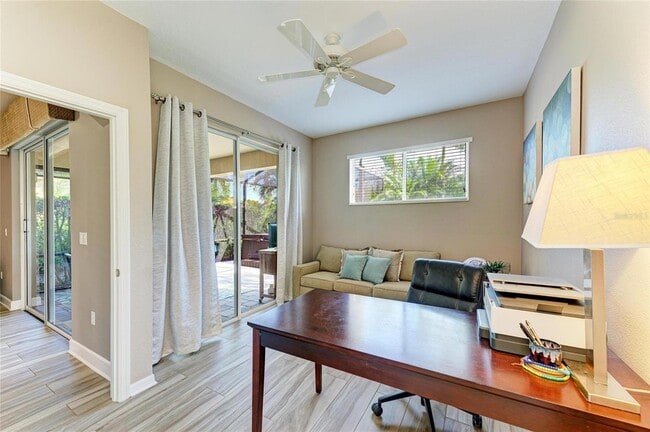 Building Photo - 135 River Enclave Ct