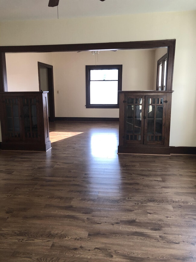 Building Photo - 2501 Central Ave